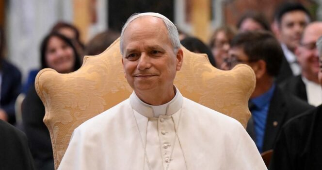 Internet reacts to Pope’s ‘surreal’ outfit detail